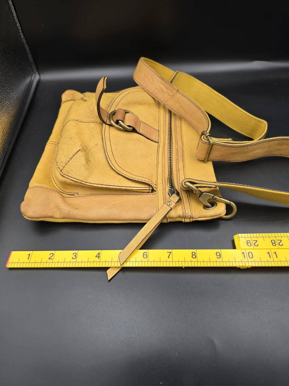 Fossil Mustard Yellow Leather Crossbody Bag with Front Flap